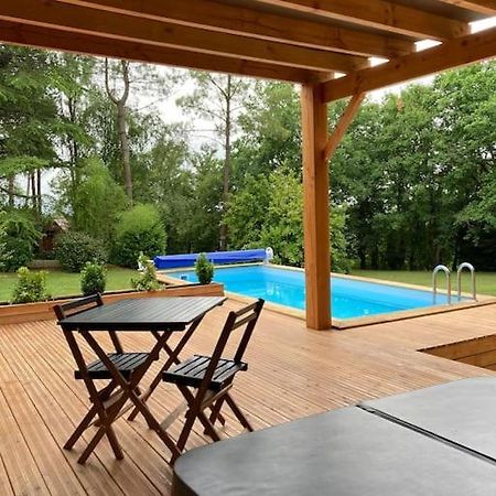 Lodge La Courrege Larche  Luaran gambar